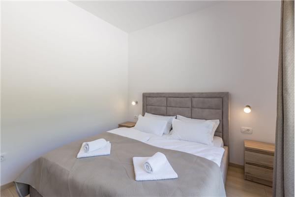 House K1, for 10 persons