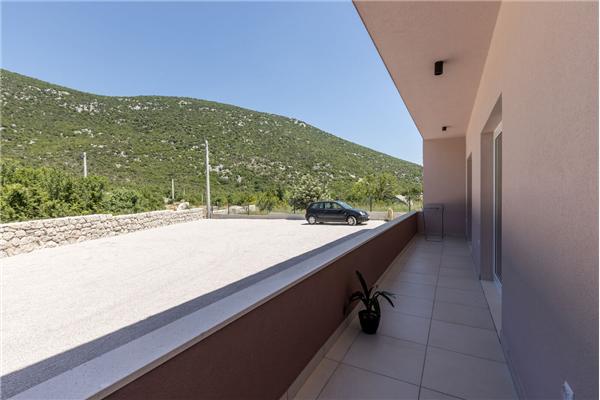 House K1, for 10 persons