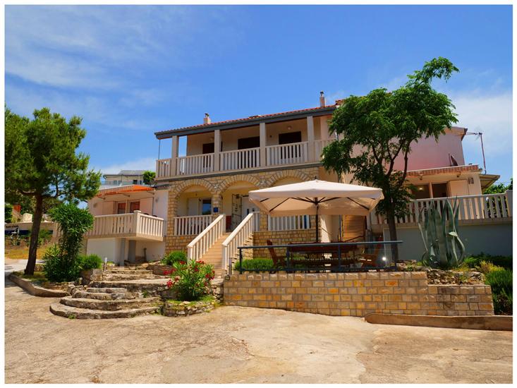 Apartments Tina Toni