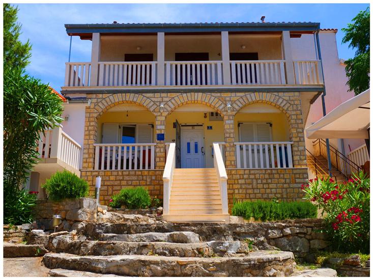 Apartments Tina Toni