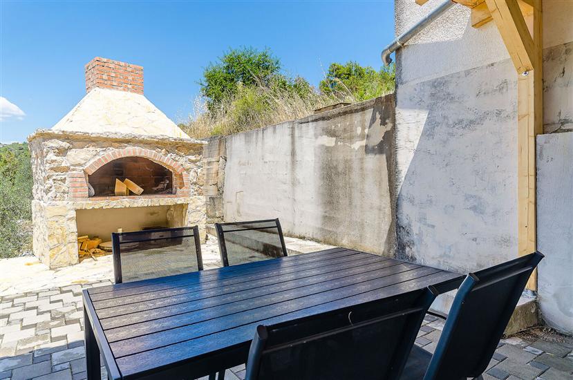 Apartment Lorena 63981 Okrug Gornji (Ciovo