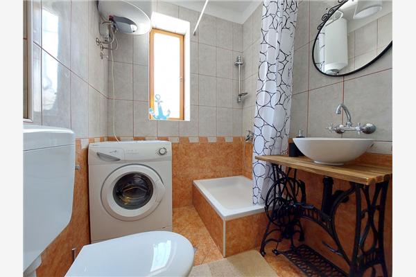 House K1, for 7 persons