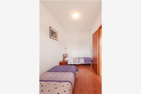 Apartment A1, for 6 persons