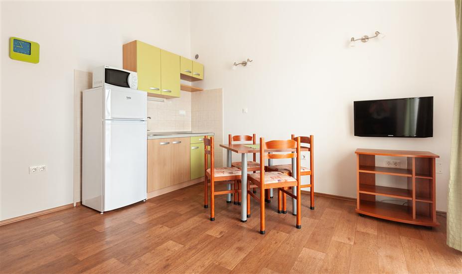 Apartment A4, for 4 persons