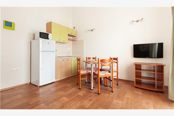 Apartment A4, for 4 persons