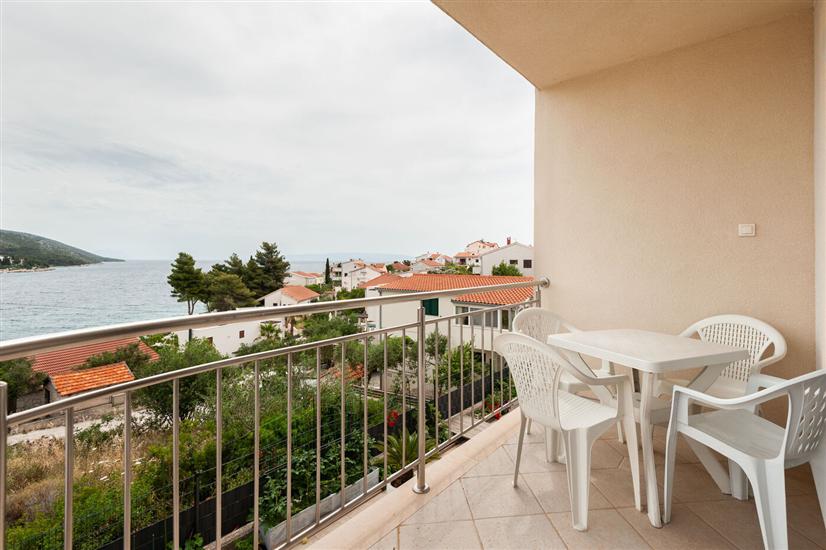 Apartment A2, for 4 persons