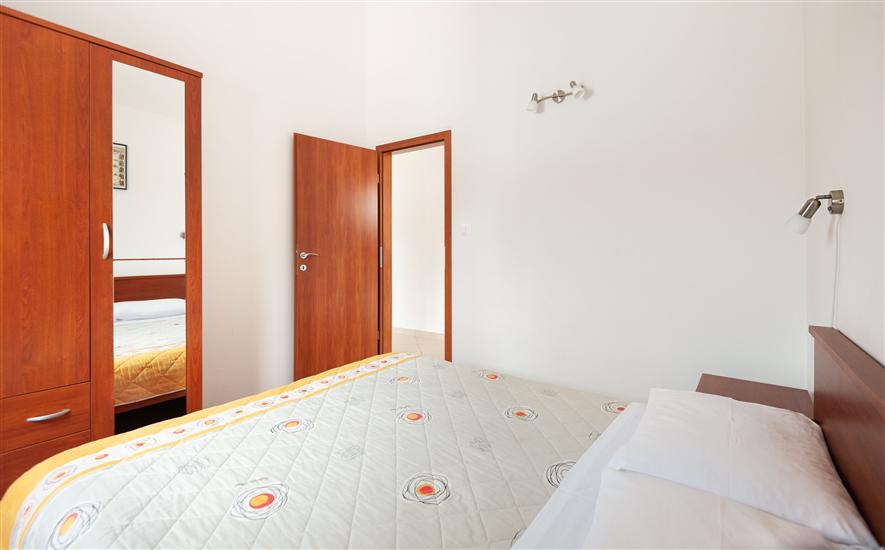 Apartment A4, for 4 persons