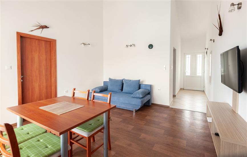 Apartment A3, for 6 persons