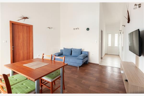 Apartment A3, for 6 persons