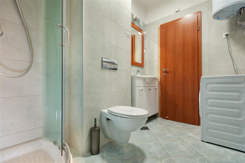 Apartment A1, for 6 persons