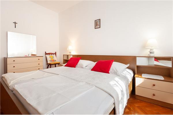 Apartment A1, for 4 persons