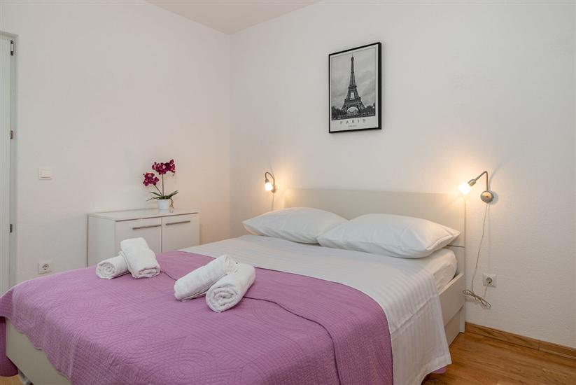 Apartment A3, for 6 persons