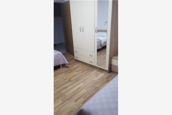 Apartment A2, for 5 persons