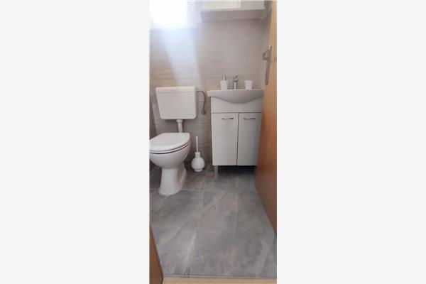 Apartment A2, for 5 persons