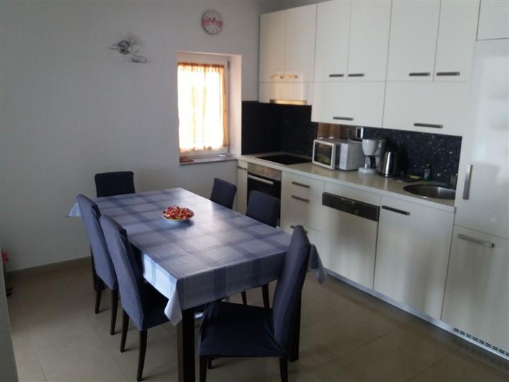 House K1, for 11 persons