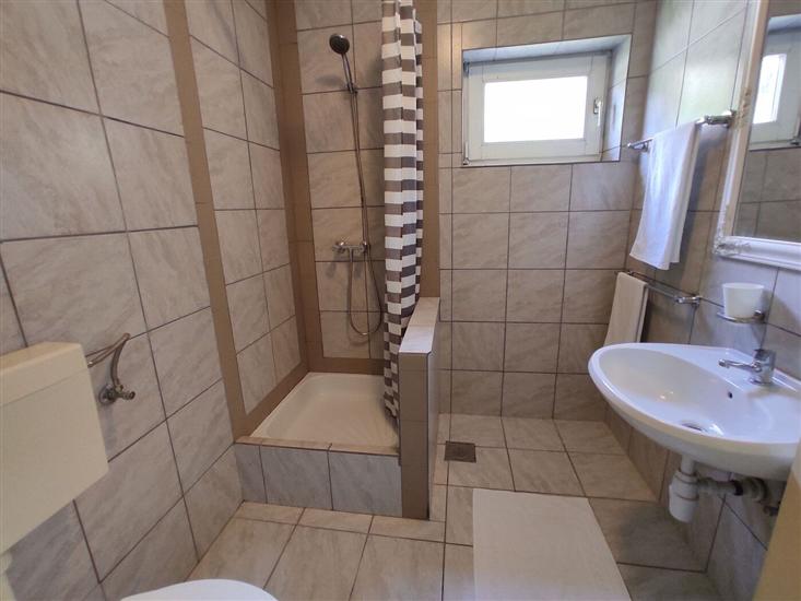 House K1, for 11 persons