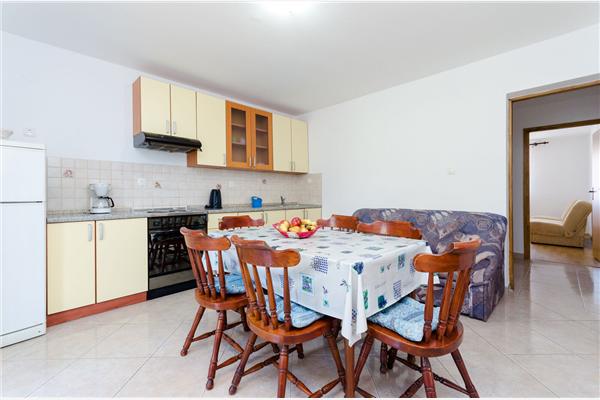Apartment A1, for 6 persons