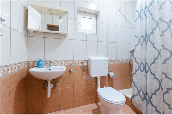 Apartment A1, for 6 persons