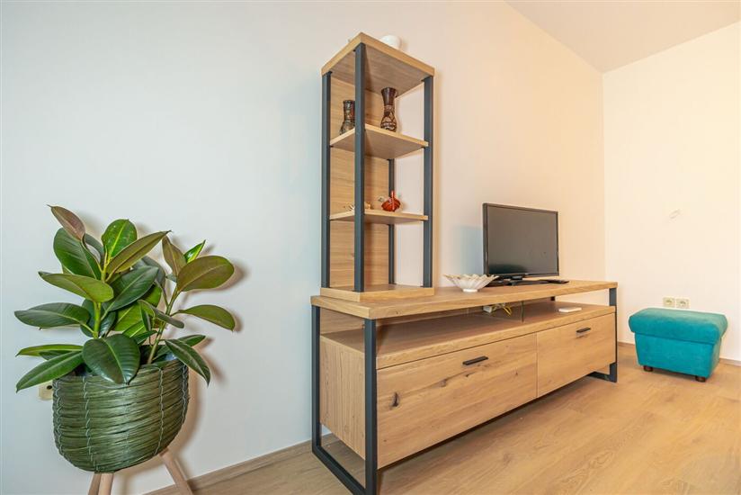 Apartment A1, for 7 persons