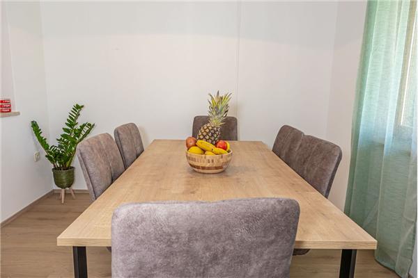 Apartment A1, for 7 persons