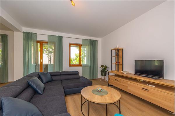 Apartment A1, for 7 persons