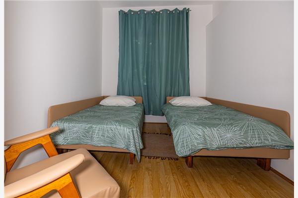 Apartment A1, for 7 persons