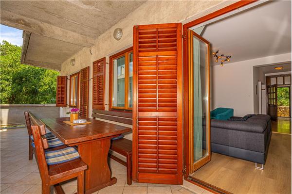 Apartment A1, for 7 persons