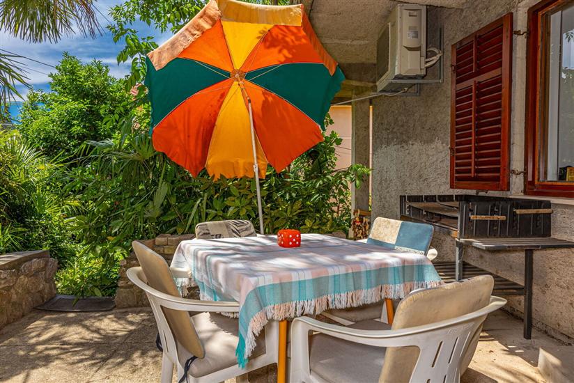 Apartment A1, for 7 persons