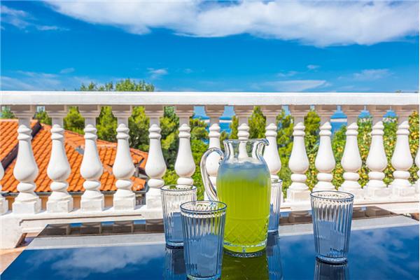 Apartment A2, for 6 persons