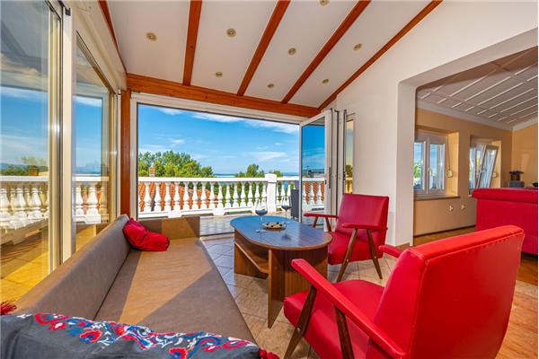 Apartment A2, for 6 persons