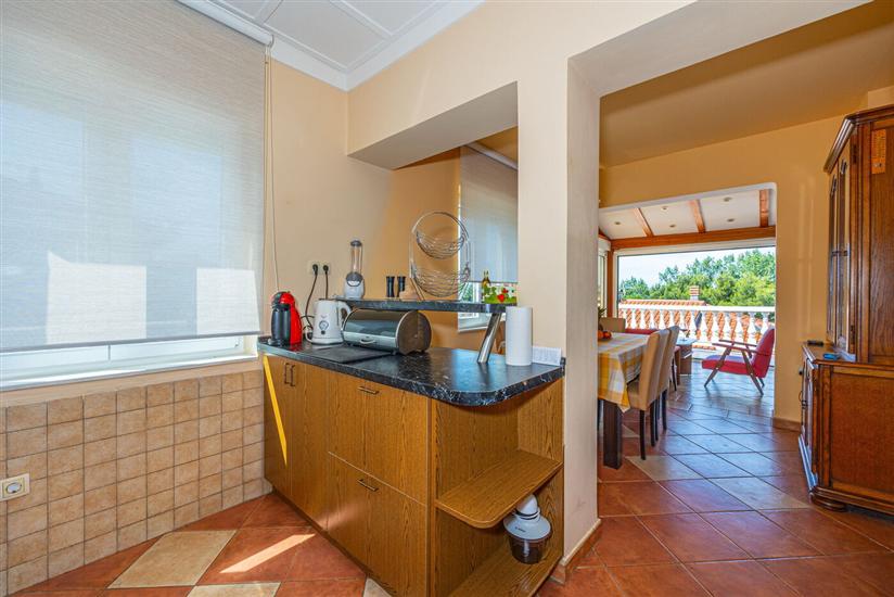 Apartment A2, for 6 persons