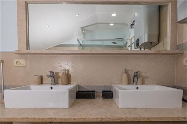 Apartment A2, for 6 persons