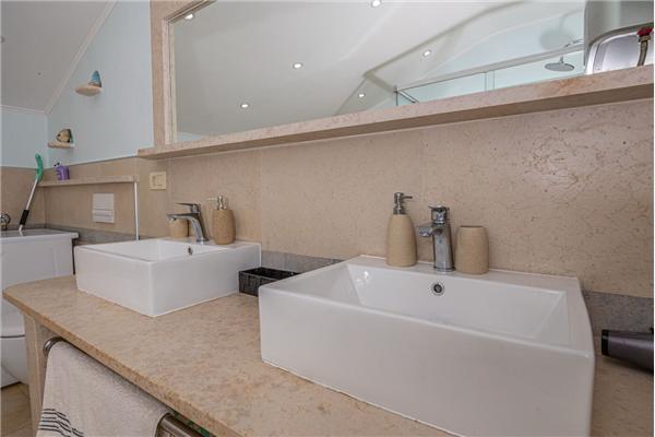 Apartment A2, for 6 persons