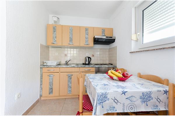 Apartment A2, for 5 persons