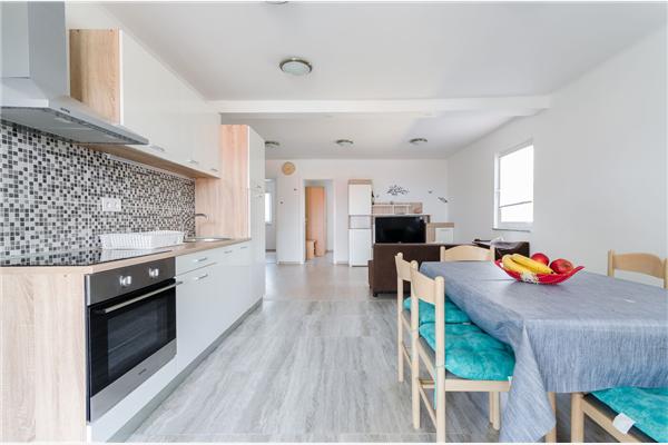 Apartment A5, for 5 persons