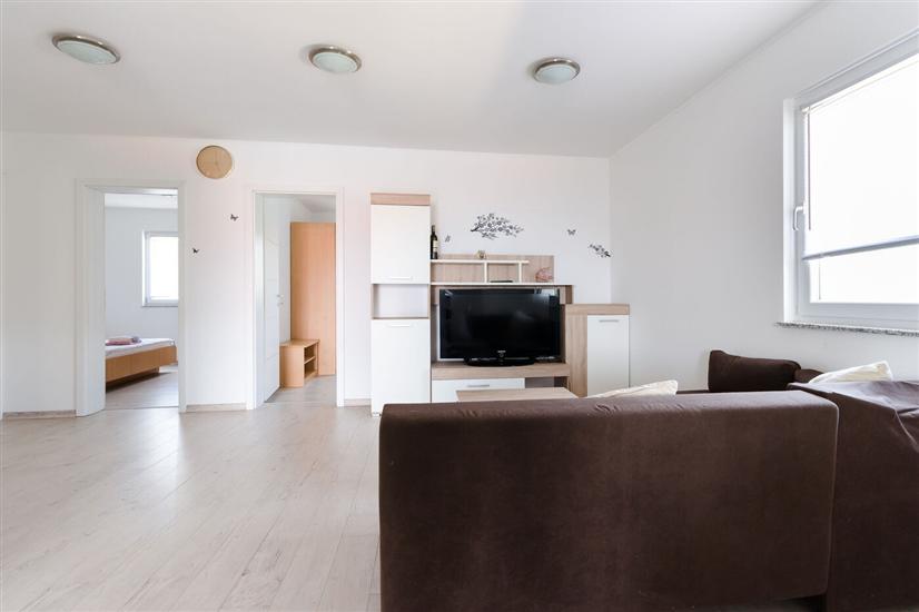 Apartment A5, for 5 persons