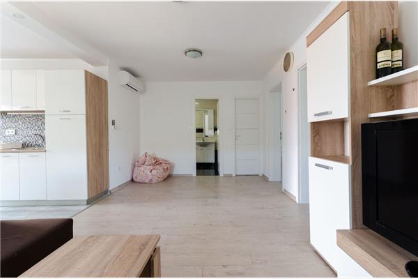 Apartment A5, for 5 persons