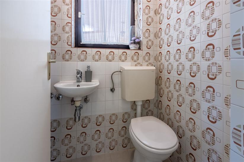 Hiša K1, na 6 osebe