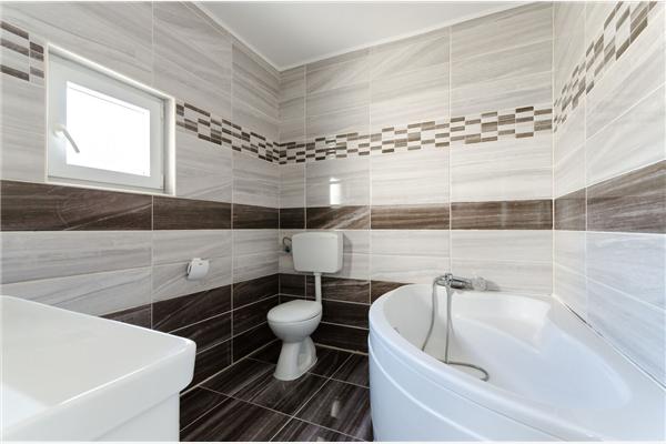 Apartment A6, for 5 persons