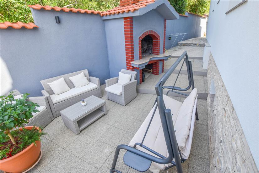 Apartmaji in Soba Danijel