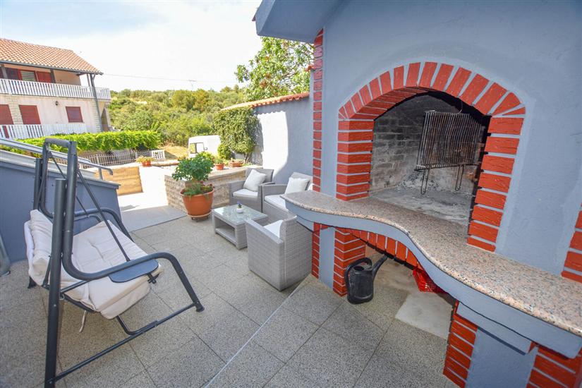 Apartmaji in Soba Danijel