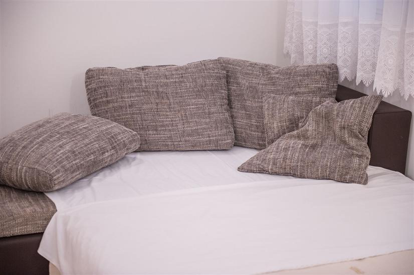 Apartment A4, for 5 persons