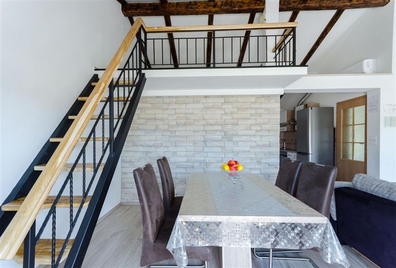 Apartment A2, for 4 persons