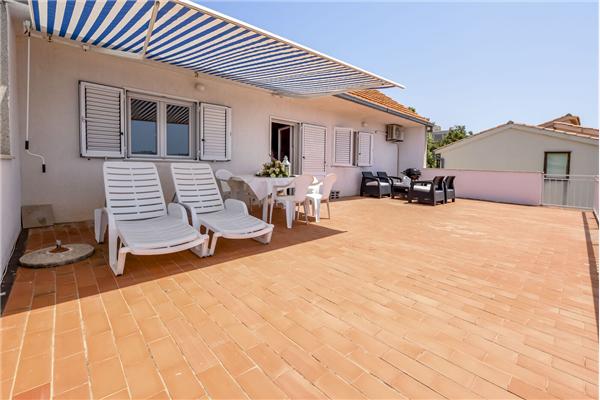 Apartment A1, for 4 persons