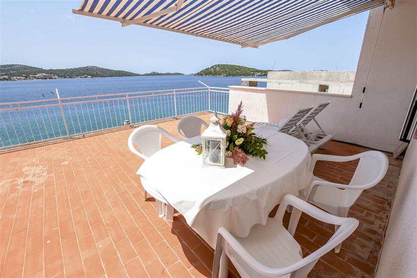 Apartment A1, for 4 persons