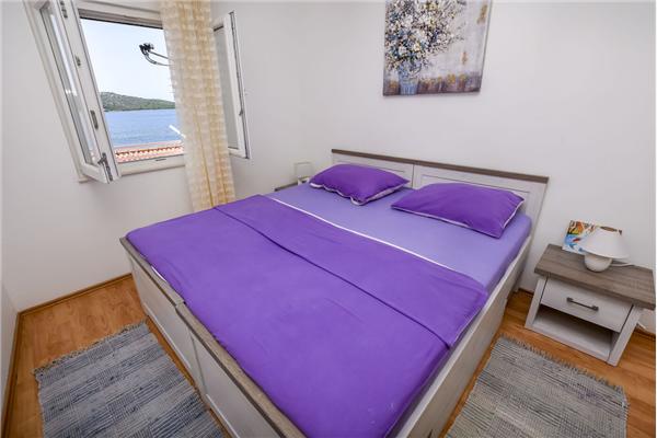 Apartment A2, for 5 persons