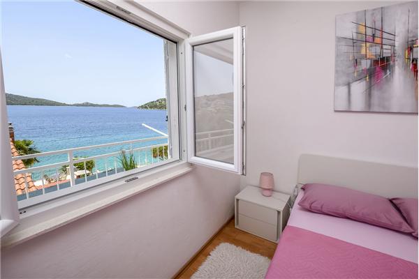 Apartment A3, for 3 persons