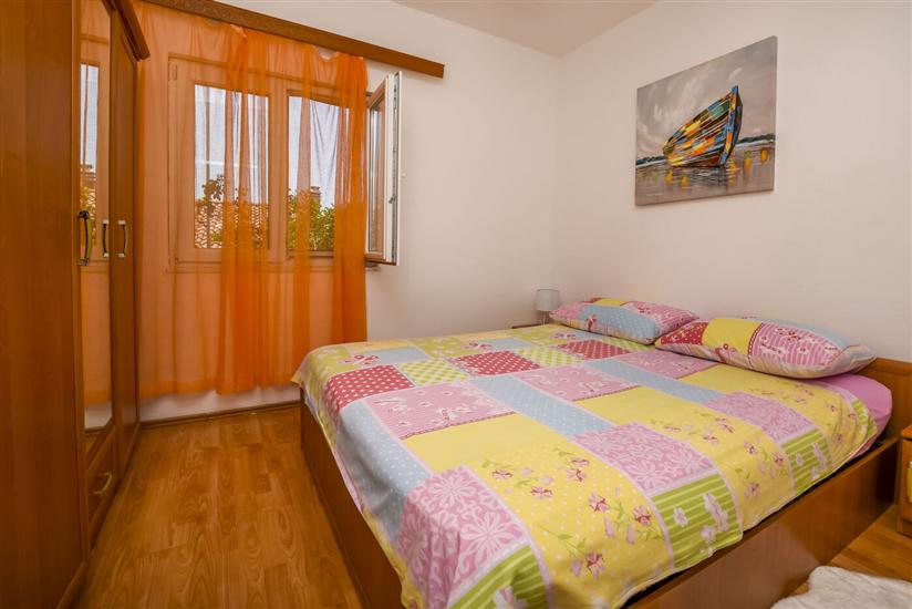 Apartment A4, for 4 persons