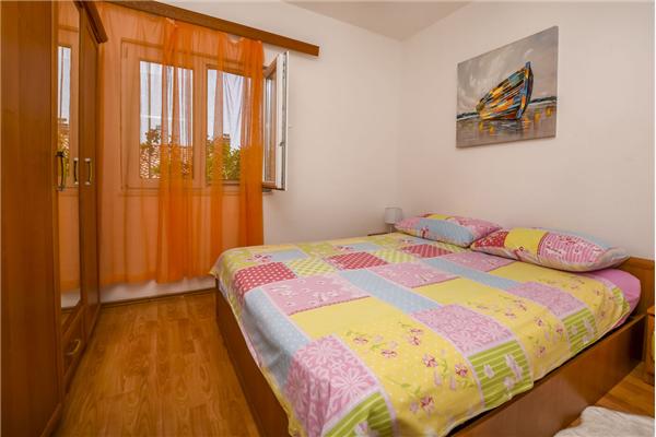 Apartment A4, for 4 persons