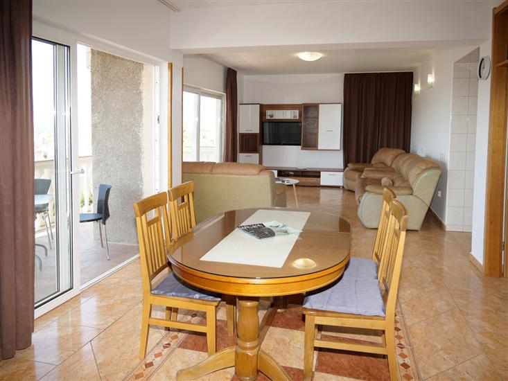 Apartment A1, for 4 persons